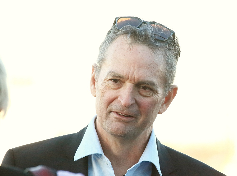 Džeims Akuna: "Tehnoloģija mainās ik pēc piecām dienām. Ko jūs būvēsiet? Labāku dronu? Labāku pretdronu? Labāku raķeti? Nav vienas atbildes."