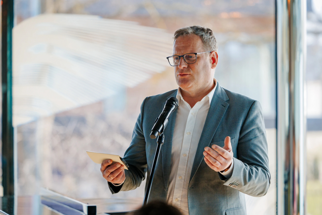 22. reizi tiek pasniegta Rīgas pašvaldības Izglītības, kultūras un sporta departamenta gada balva "Baltais zvirbulis".