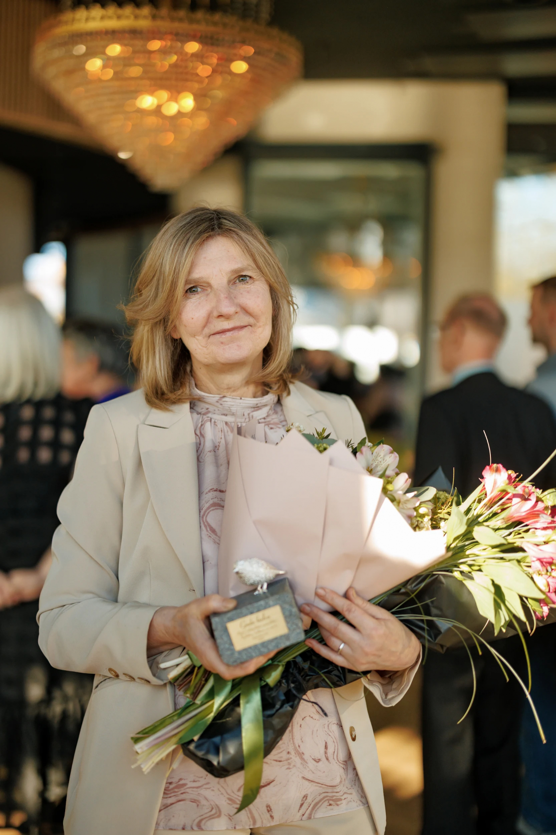 22. reizi tiek pasniegta Rīgas pašvaldības Izglītības, kultūras un sporta departamenta gada balva "Baltais zvirbulis".