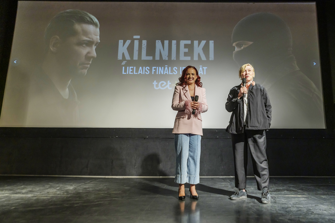 Daudzsēriju filmas "Ķīlnieki" noslēdzošās sērijas pirmizrāde.