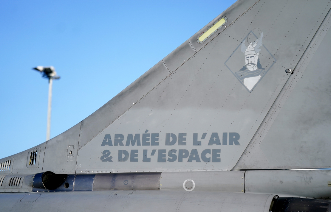 Francijas iznīcinātāji "Rafale" ierodas militārajā bāzē "Lielvārde".