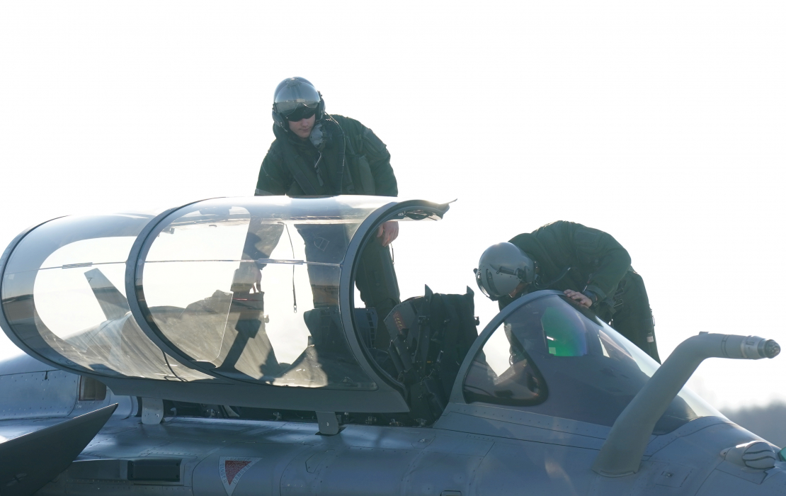 Francijas iznīcinātāji "Rafale" ierodas militārajā bāzē "Lielvārde".