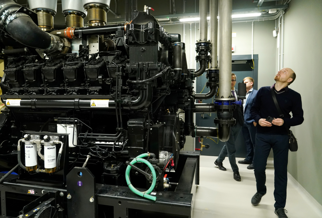 Jaunatklātās "Delska" 10 MW datu centra telpas Čuibes ielā.