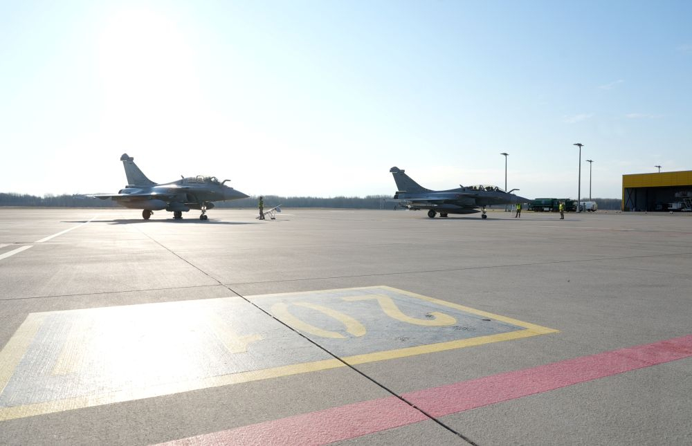 Militārais lidlauks "Lielvārde".