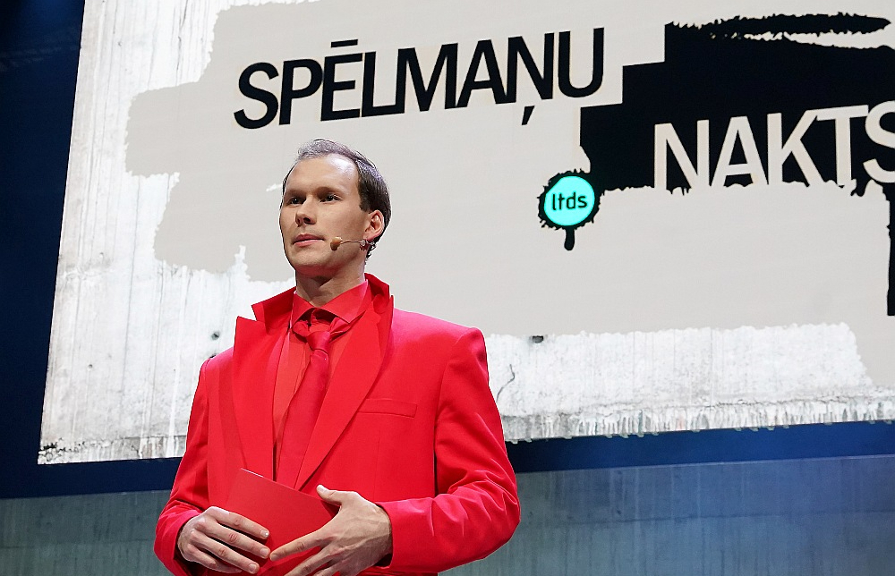 2024. gadā Krišjānis Strods bija "Spēlmaņu nakts" apbalvošanas ceremonijas vadītājs Valmieras teātrī.