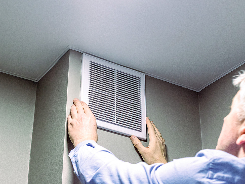 Lai iegādātos atbilstīgu ventilācijas resti, uz veikalu dodas ar paraugu.