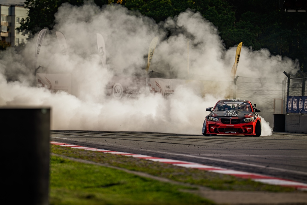 Auto izstādē "Auto 2026" gaidāmie spēkrati.