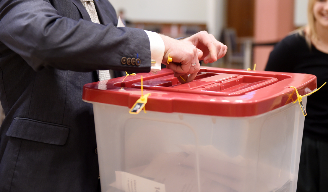 Balsu skaitīšana 14. Saeimas vēlēšanās.