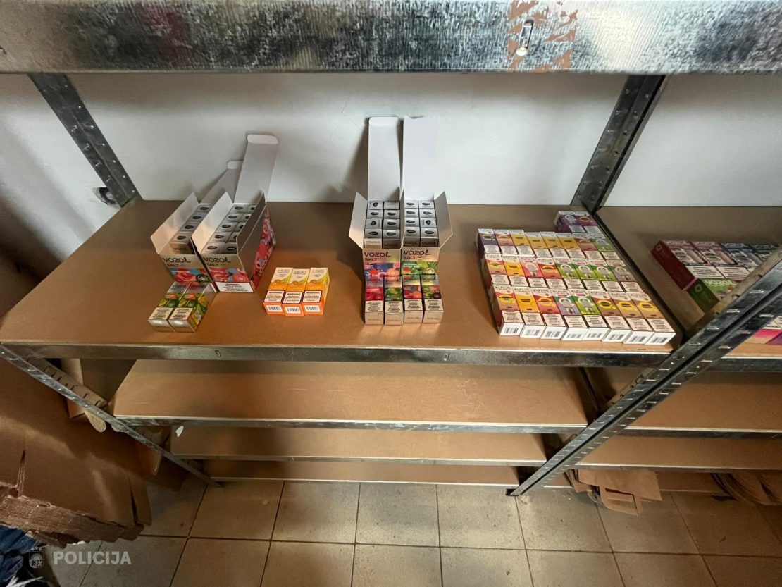 VP izņem nelikumīgas smēķēšanas ierīces.