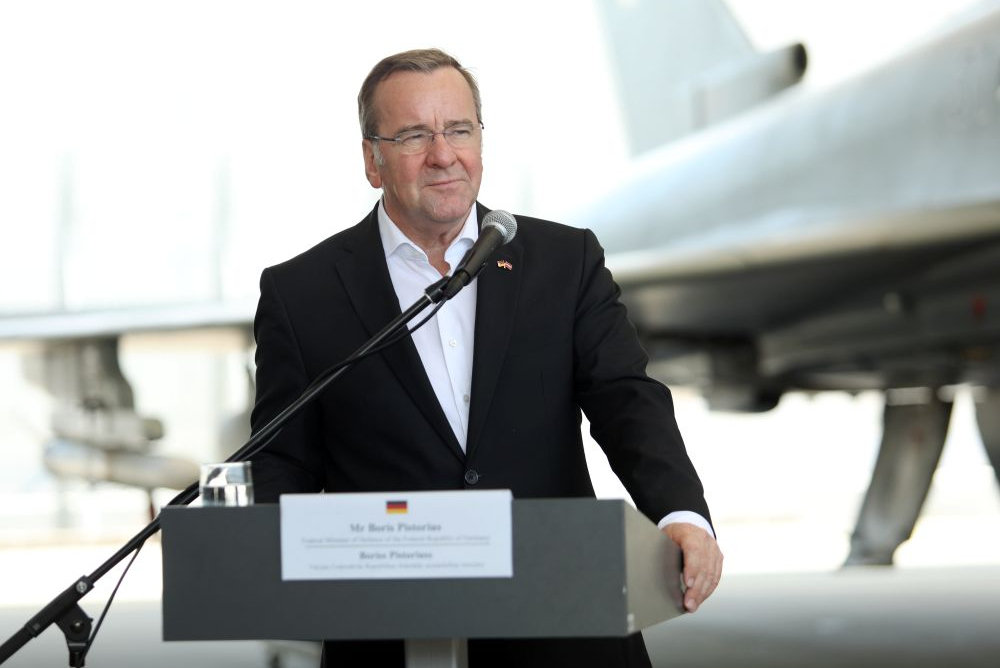 Vācijas aizsardzības ministrs Boriss Pistoriuss.