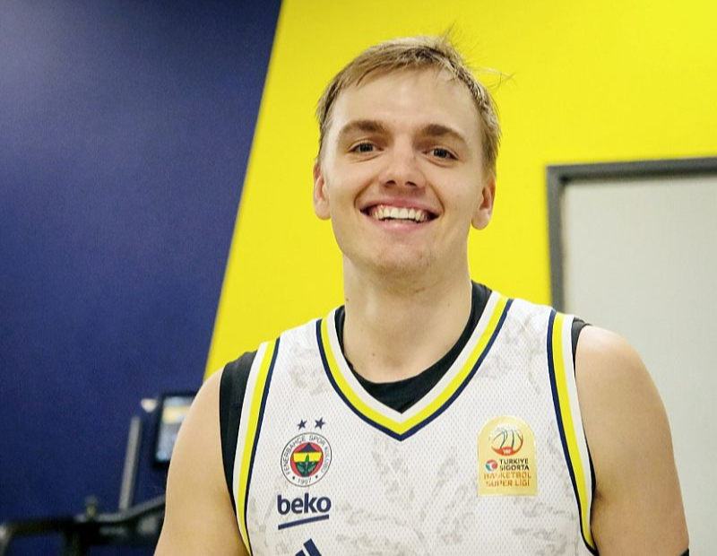 Artūram Žagaram šosezon iemeslu smaidīt nav bijis daudz, taču pavasarī viņš savas iespējas Turcijas līgā izmantojis spīdoši.