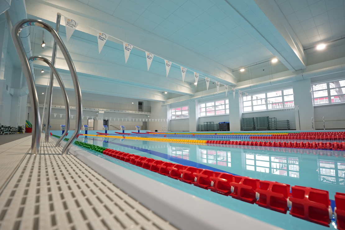 Rīgas Natālijas Draudziņas vidusskolā atjaunotie baseini.