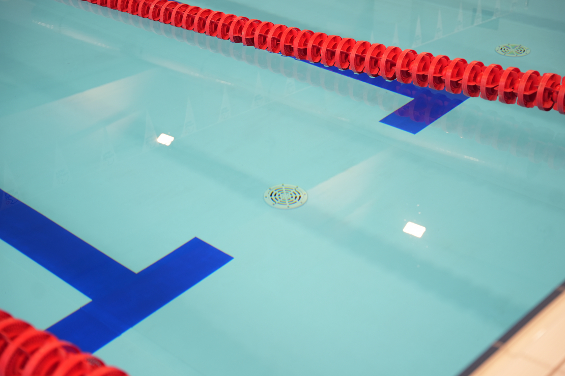 Rīgas Natālijas Draudziņas vidusskolā atjaunotie baseini.