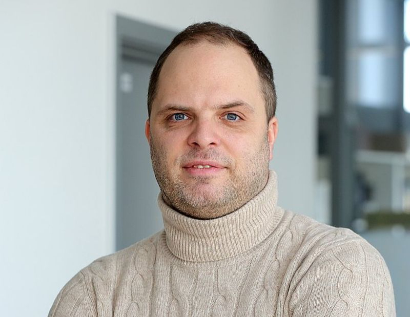 Harijs Āboliņš: "Pats esmu tētis, man gan ir četri dēli, nevis viens kā Albertam, un mana personīgā dzīve ir bijusi viļņaina."