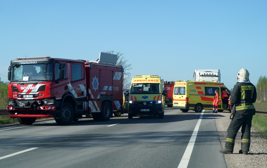 Četru auto avārija uz Jelgavas šosejas.