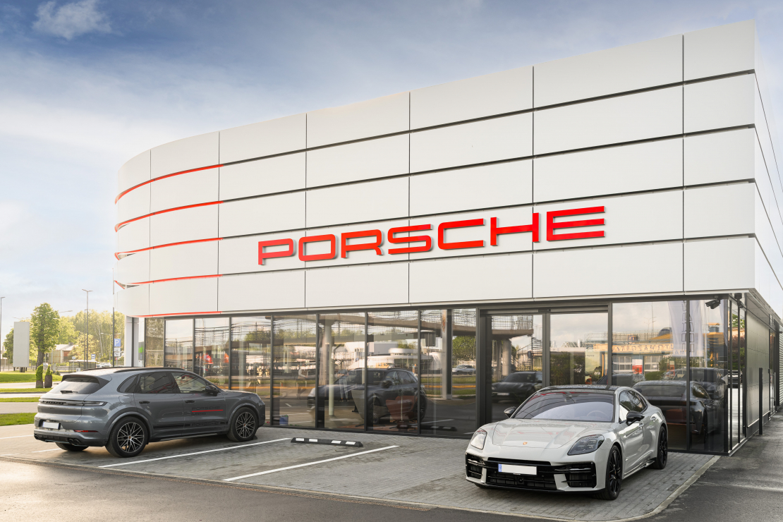 Porsche autosalons.