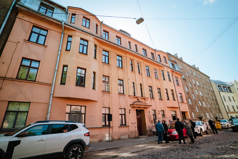 Piemiņas plāksnes Vilhelmam Purvītim atklāšana.