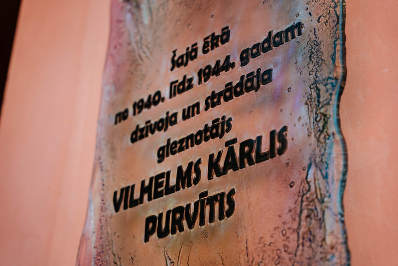 Piemiņas plāksnes Vilhelmam Purvītim atklāšana.