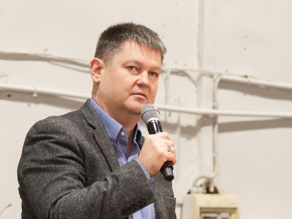 Airis Rikveilis.