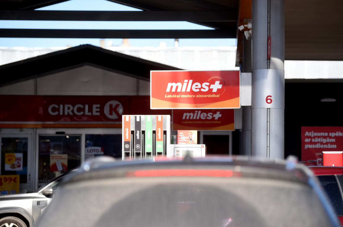 Degvielas uzpildes stacija "Circle K".
