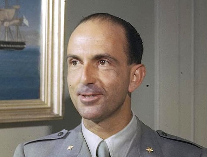 Umberto II vēl kā princis 1944. gadā. 