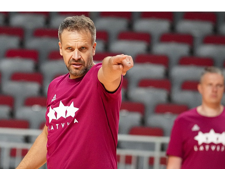 Jānis Gailītis kā vienu no uzlabojamām lietām Latvijas izlases spēlē nosaucis cīņu par atlēkušajām bumbām.