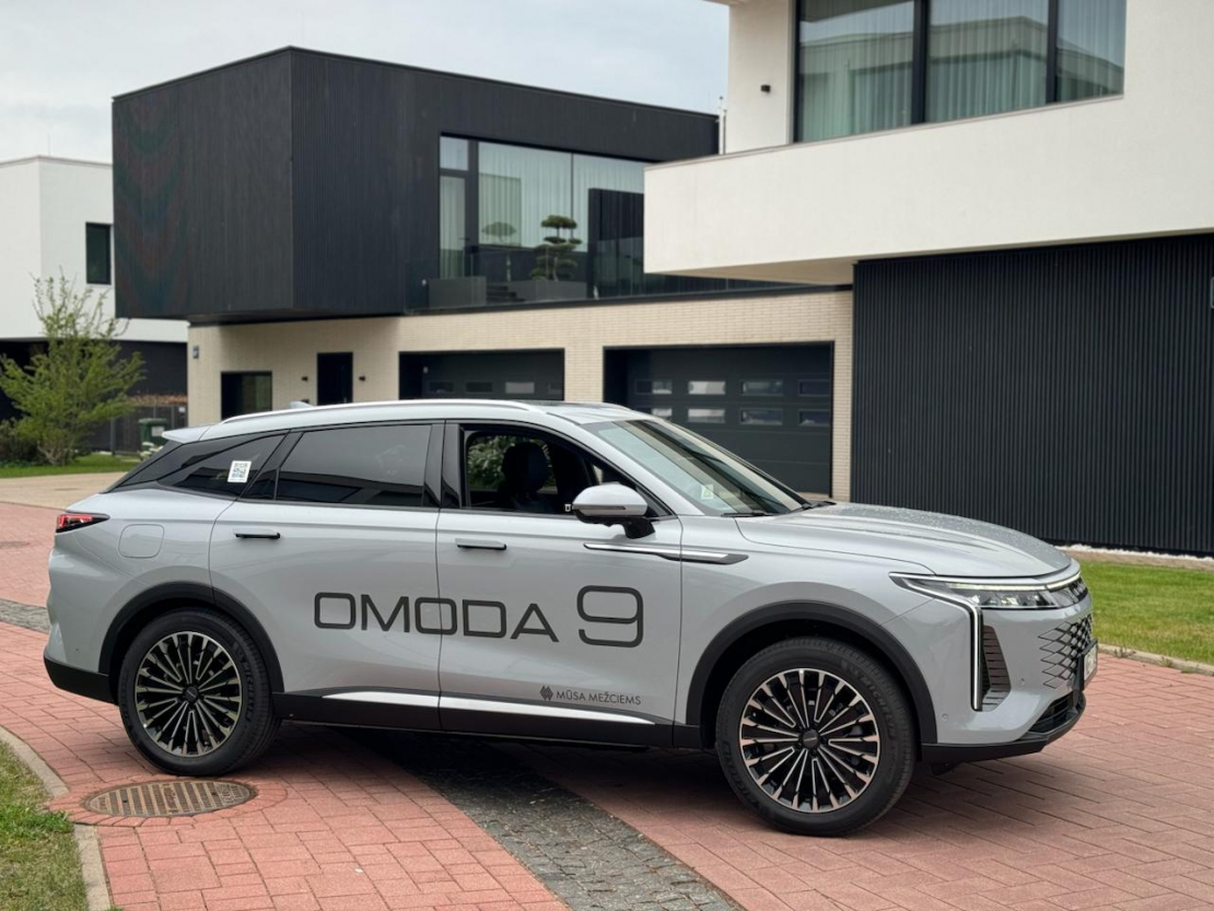 OMODA 9.