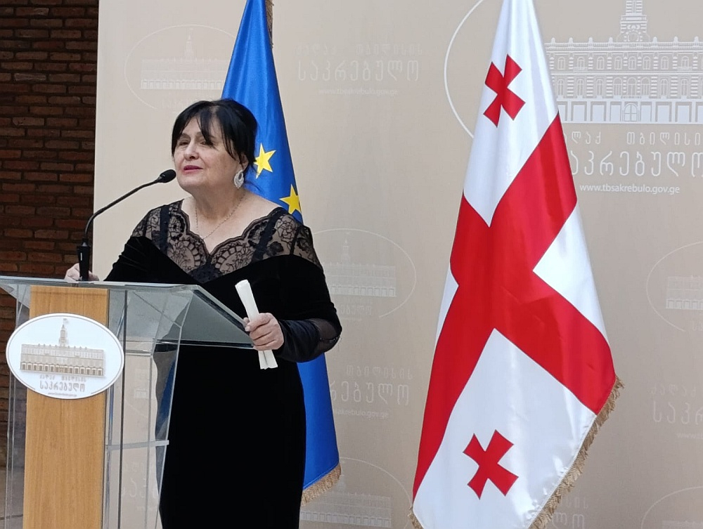 Gruzijas rakstnieku savienības priekšsēdētāja Makvala Gonašvili.