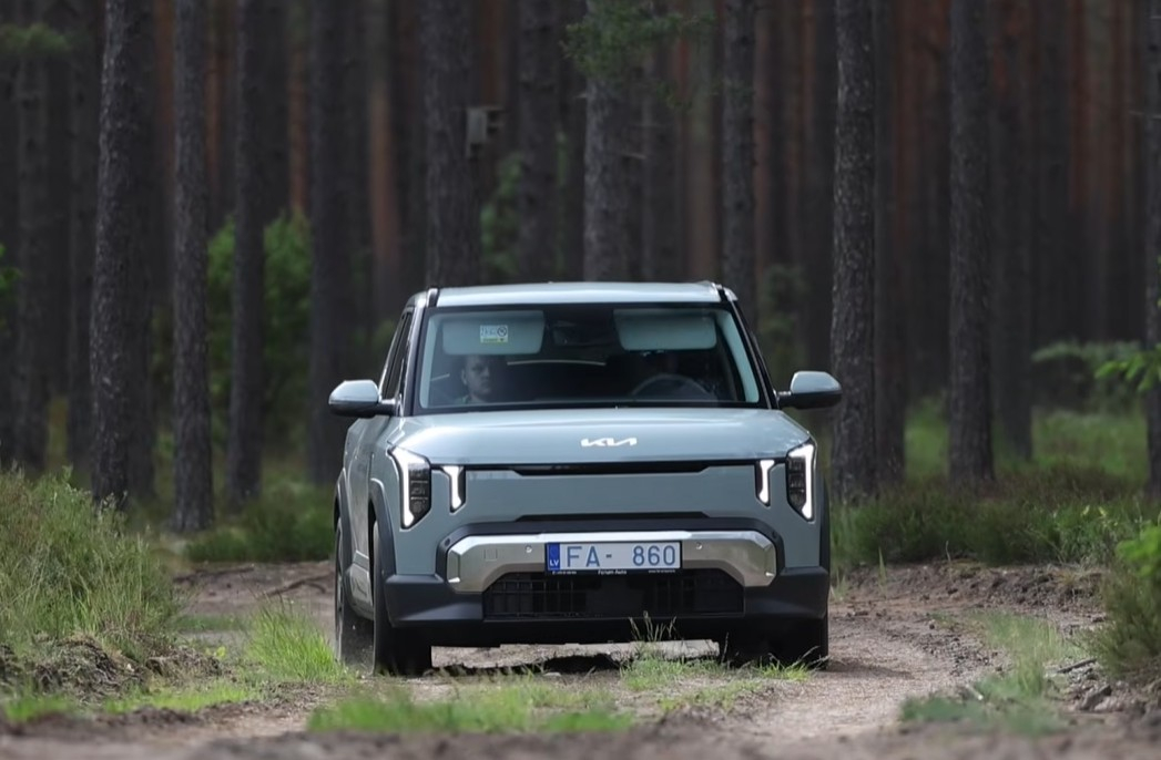 KIA EV2.