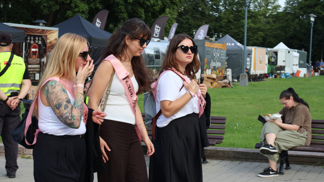 Rīgas Burgeru festivāla pirmā diena Esplanādes parkā.