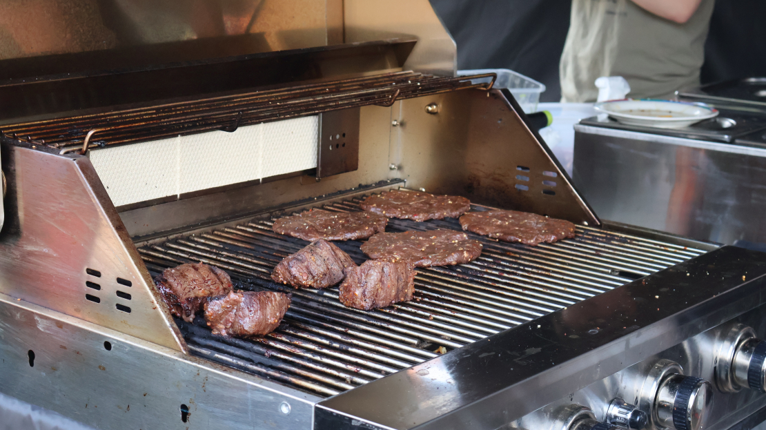Rīgas Burgeru festivāla pirmā diena Esplanādes parkā.