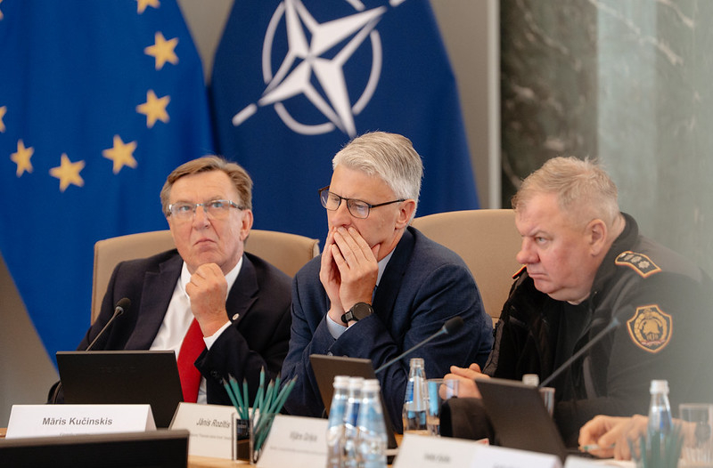 NVO pārstāvju un vairāku Ministru kabineta locekļu tikšanās.
