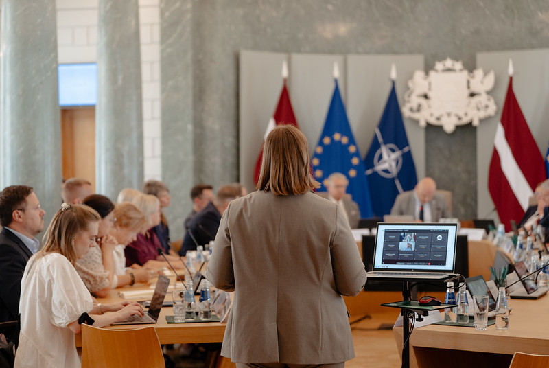 NVO pārstāvju un vairāku Ministru kabineta locekļu tikšanās.