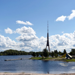 Lucavsalas peldvieta. Lucavsalas peldvieta.