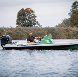 SIA "Latrex" atrodas Bolderājā, blakus Buļļupe un Loču kanāls.  SIA "Latrex" atrodas Bolderājā, blakus Buļļupe un Loču kanāls.
