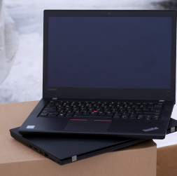 Portatīvais dators.