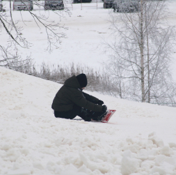 Slēpošanas trase atpūtas kompleksā "Milzkalns".