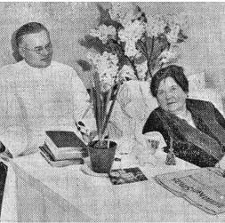 Aspazija slimnīcā 1936. gada janvārī. Aspazija slimnīcā 1936. gada janvārī.