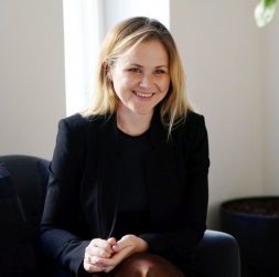 Pētījumu un vadības konsultāciju uzņēmuma "Figure Baltic Advisory" valdes locekle un vecākā konsultante Anta Praņēviča. 