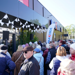 Rīgā notiek energoefektīvākā "Maxima XX" veikala atklāšanas pasākums.
