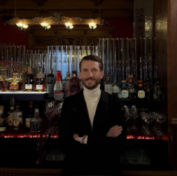 Bāra "The Benjamin House bar" operatora SIA "Sensnācija" valdes priekšsēdētājs Lauris Grass.