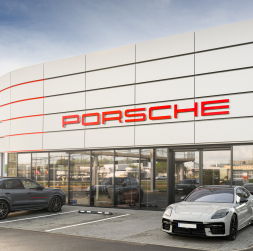 Porsche autosalons.