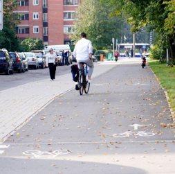 Veloceļš "Imanta - Daugavgrīva". Veloceļš "Imanta - Daugavgrīva".