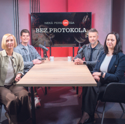 "Nekā personīga bez protokola".