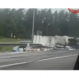 11. jūlija rītā Salacgrīvas pagastā uz Tallinas šosejas pie Oltūžiem vienā avārijā gāja bojā četri cilvēki. 
