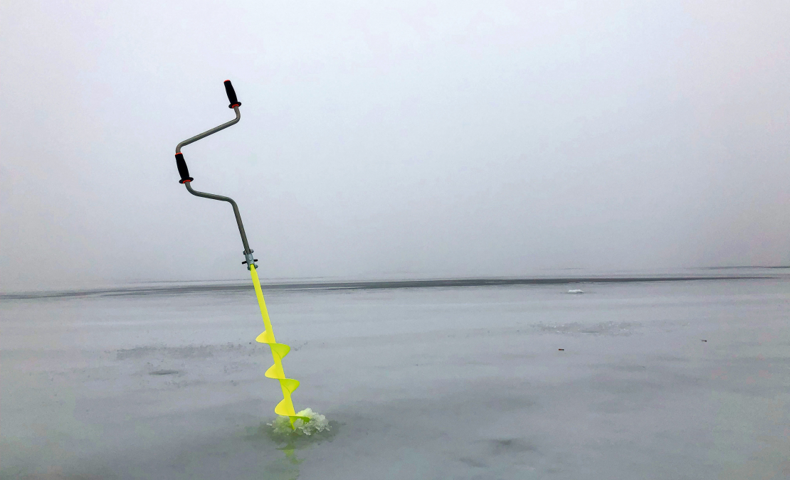 Zemledus makšķerēšana.