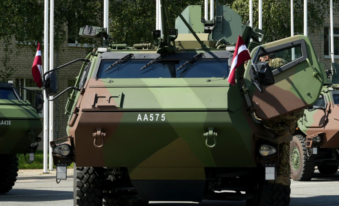 Latvijā ražotās "Patria". Latvijā ražotās "Patria".