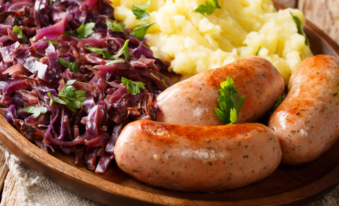 Sautēti sarkanie kāposti ar brūklenēm un sarkanvīnu.