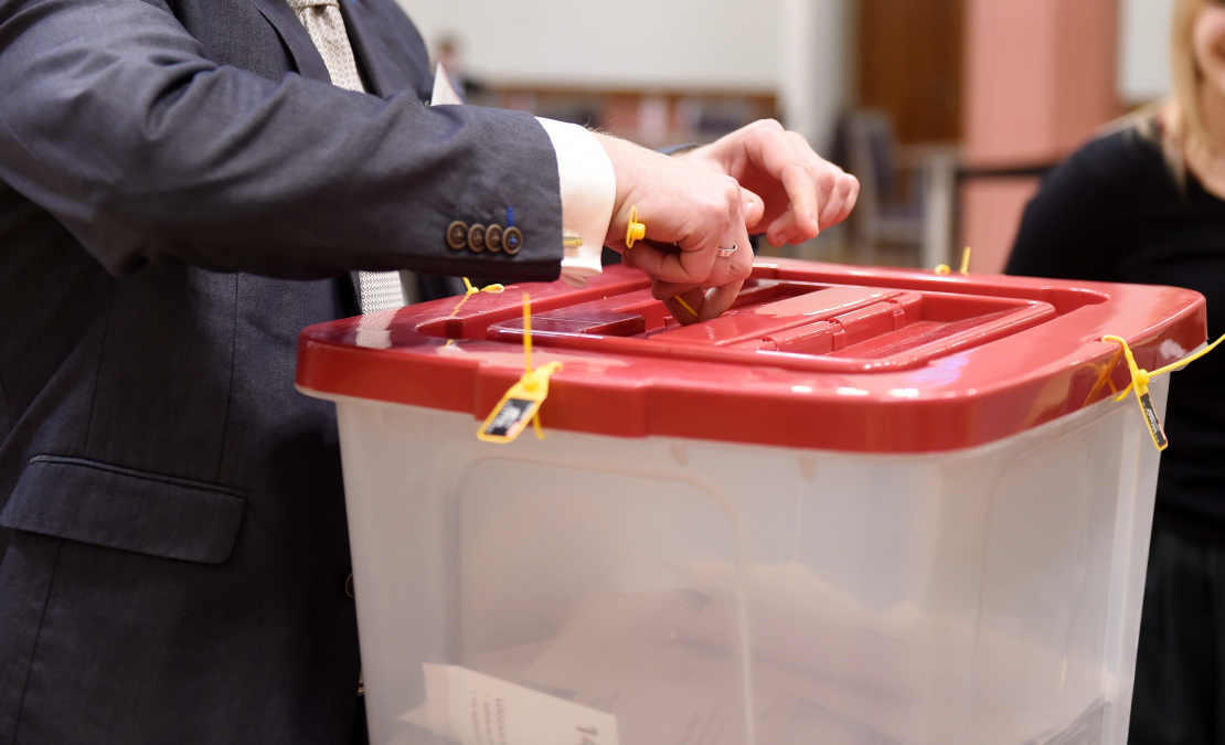 Balsu skaitīšana 14. Saeimas vēlēšanās.