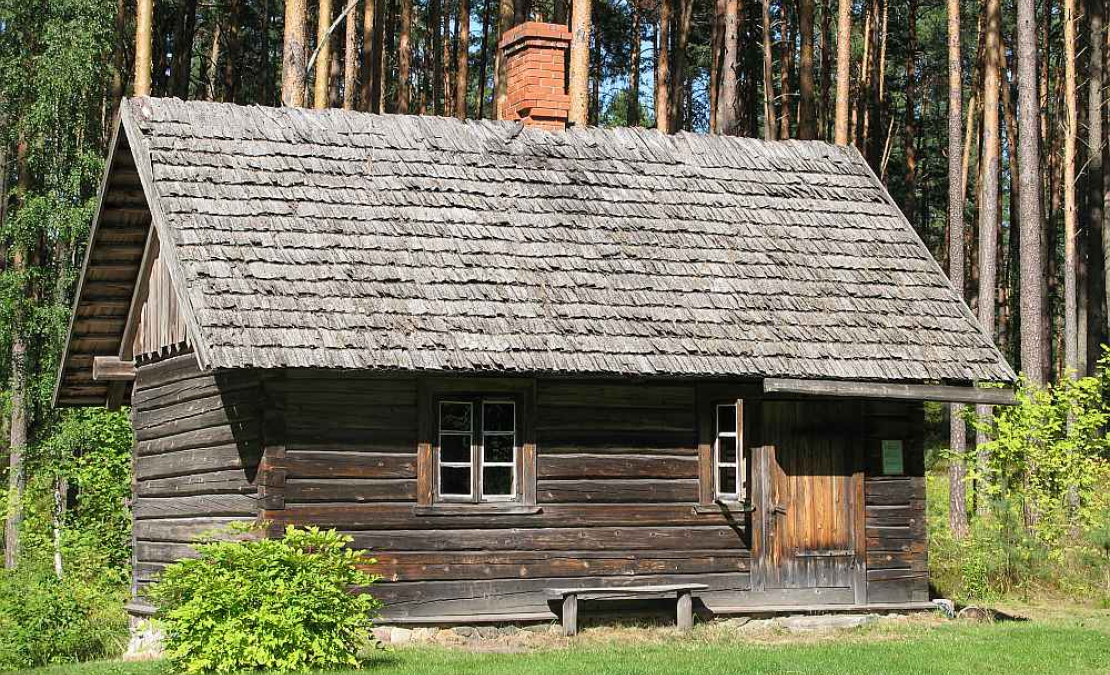 1936. gadā celtā divtelpu pirts no Grundzāles "Ilgupēm" Latvijas Brīvdabas muzejā.